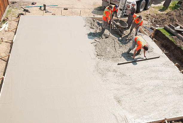 Best Concrete Driveway Installation in Reeds Spring, MO
